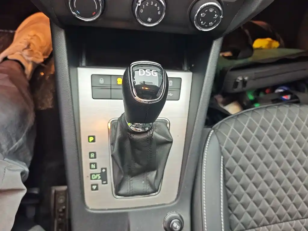 Skoda Octavia — фото 14