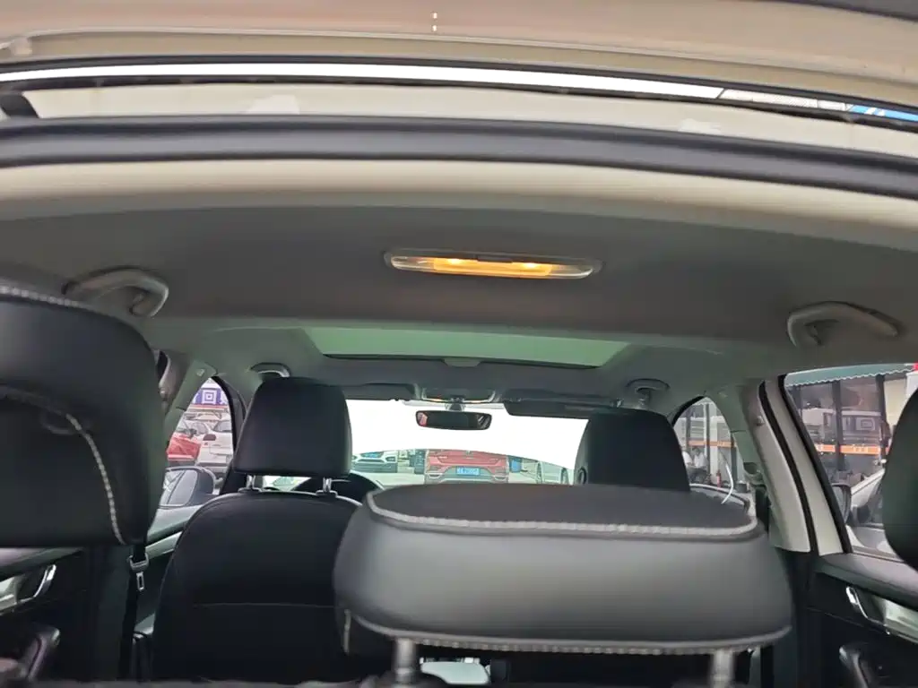 Skoda Octavia — фото 18