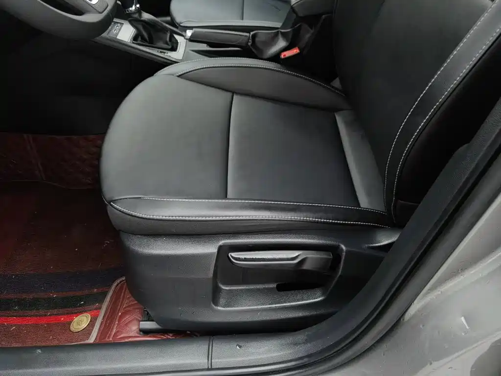 Skoda Octavia — фото 20