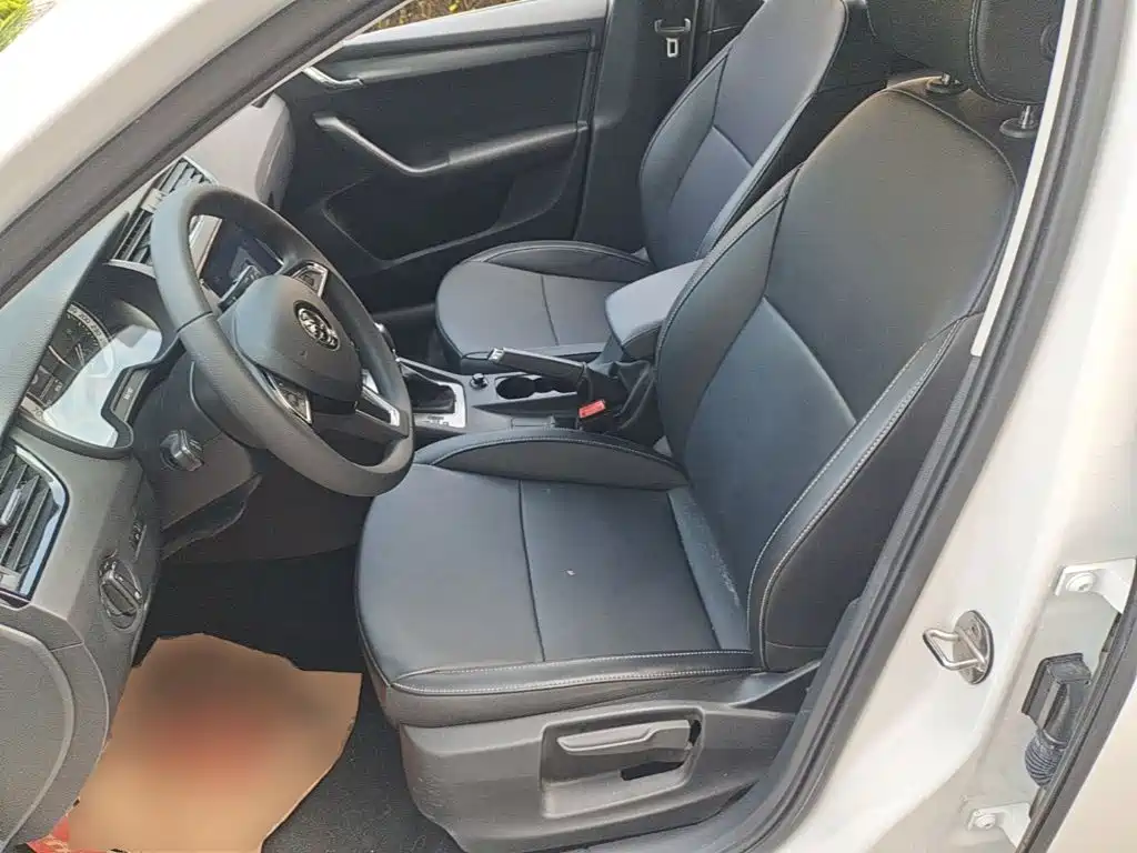 Skoda Octavia — фото 15