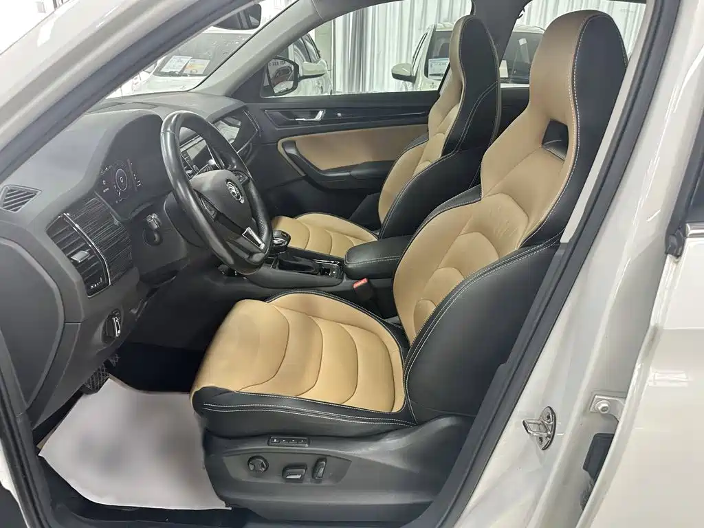 Skoda Kodiaq GT — фото 8