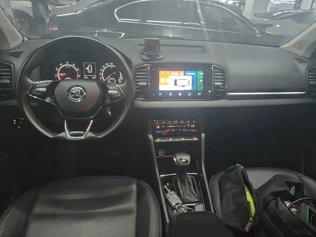 Skoda Karoq — фото 10