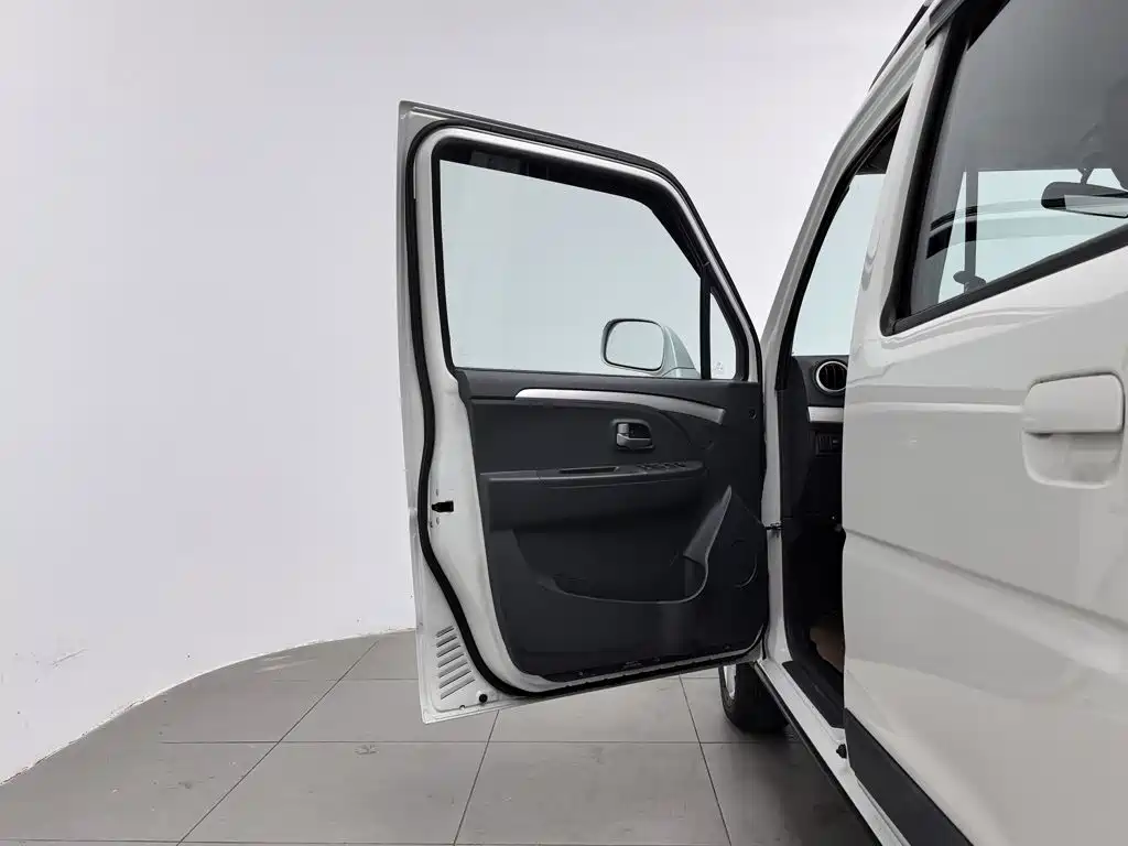 Suzuki Wagon R X5 — фото 8