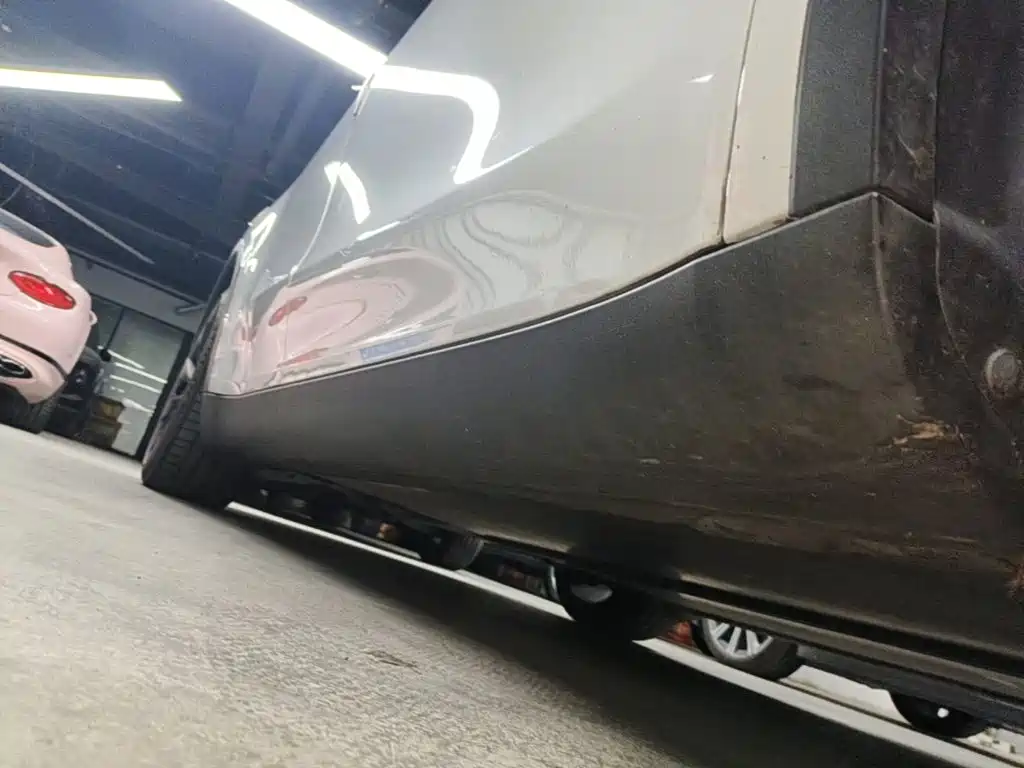 Tesla Model Y — фото 21