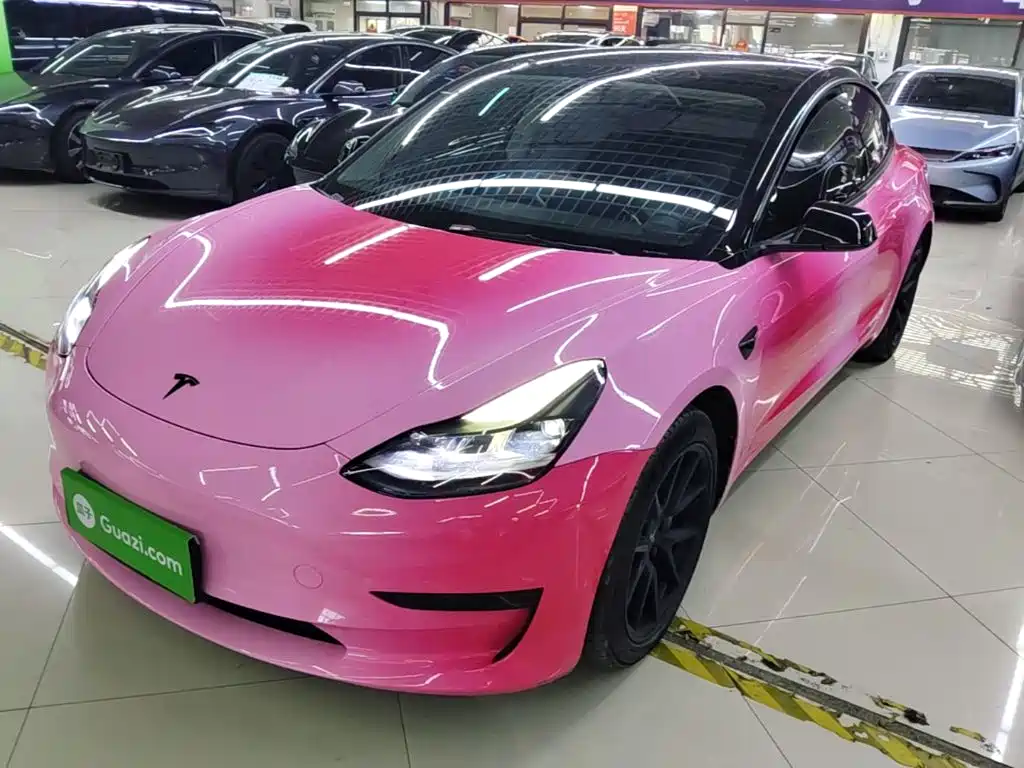 Tesla Model 3 — фото 2