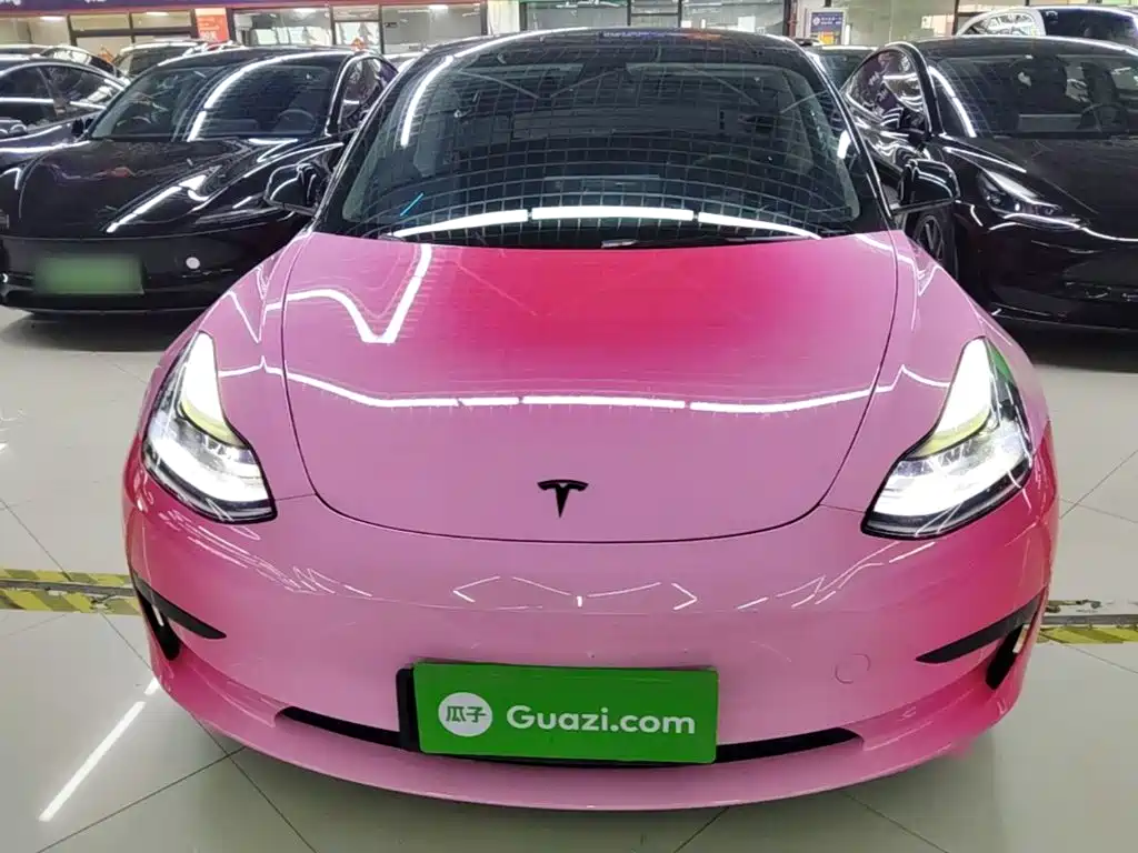 Tesla Model 3 — фото 3