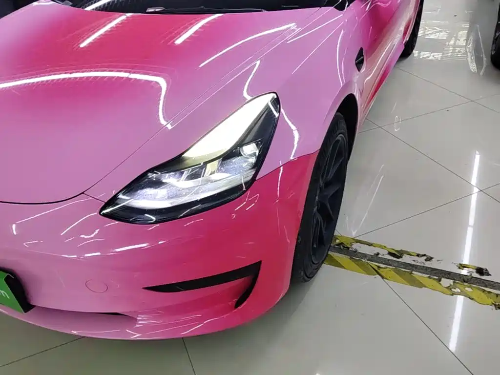 Tesla Model 3 — фото 24