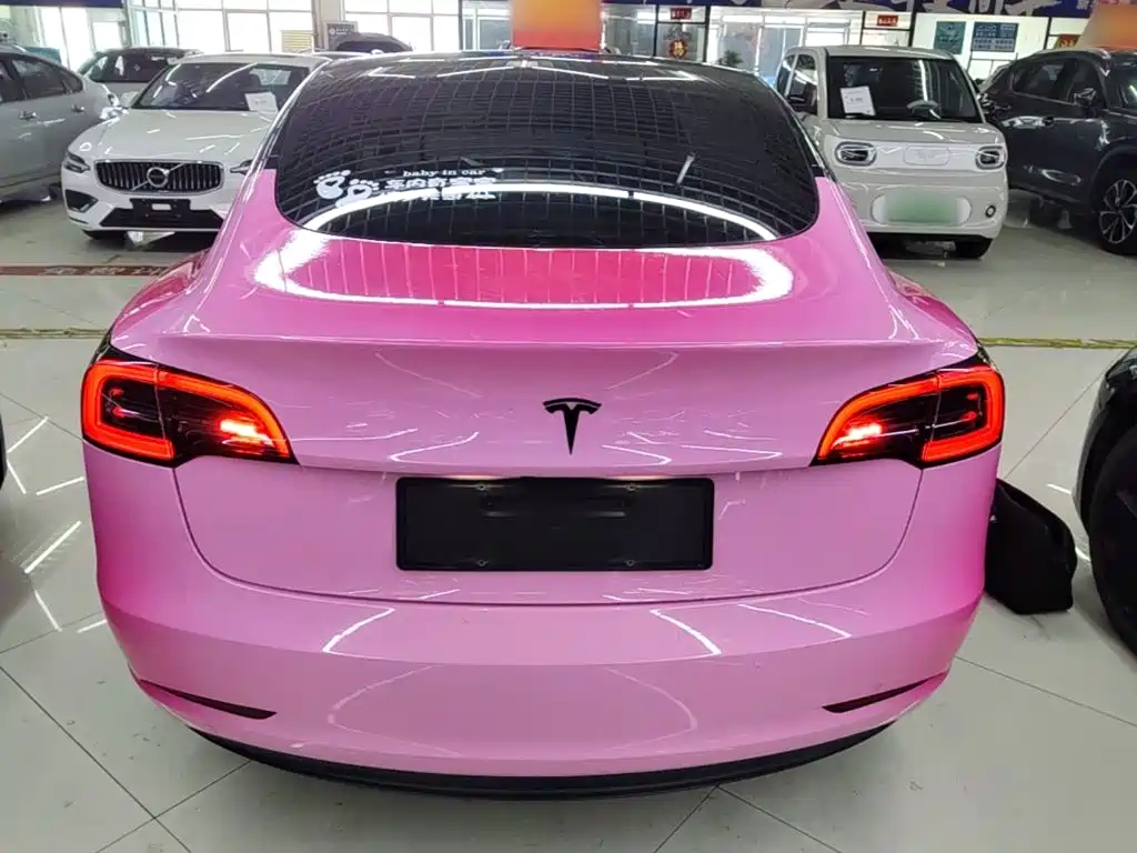 Tesla Model 3 — фото 6