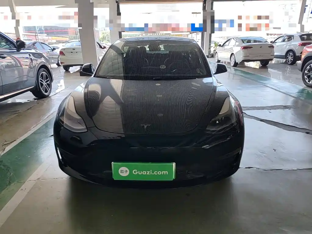 Tesla Model 3 — фото 3