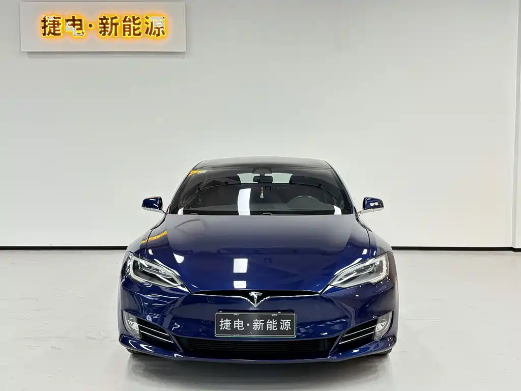 Tesla Model S — фото 2