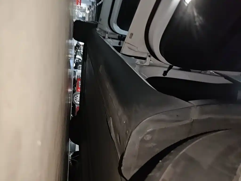 Tesla Model Y — фото 22