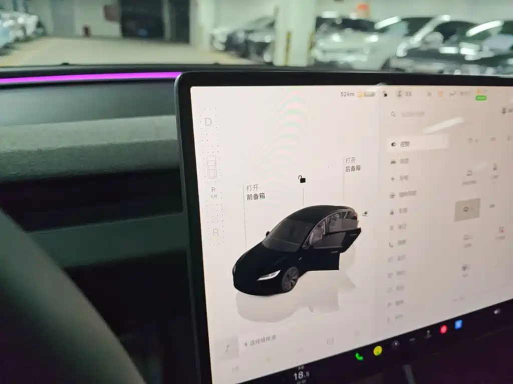 Tesla Model 3 — фото 14