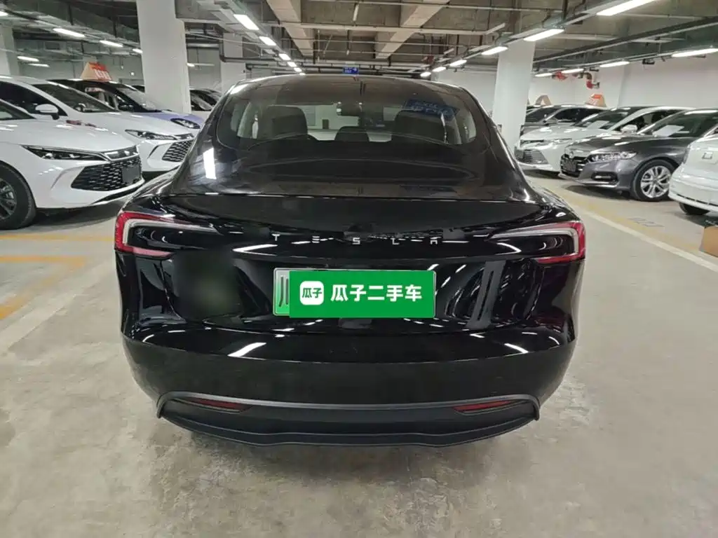 Tesla Model 3 — фото 6