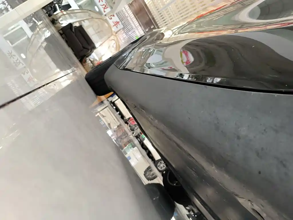 Tesla Model Y — фото 21