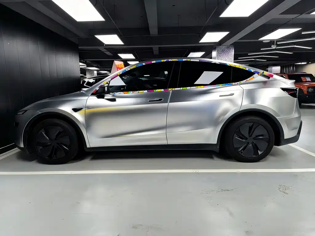 Tesla Model Y — фото 22