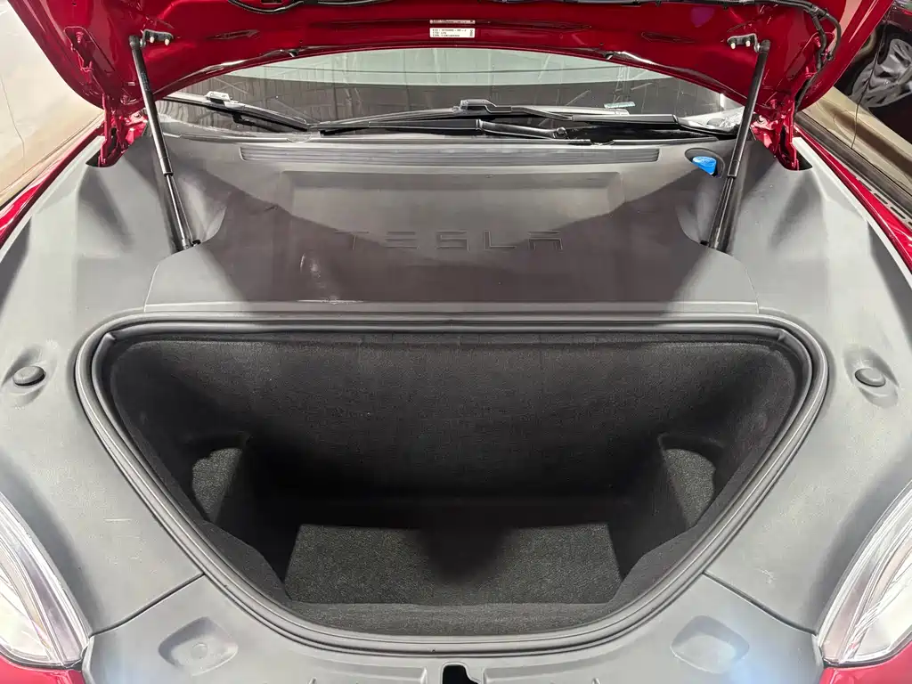 Tesla Model S — фото 18