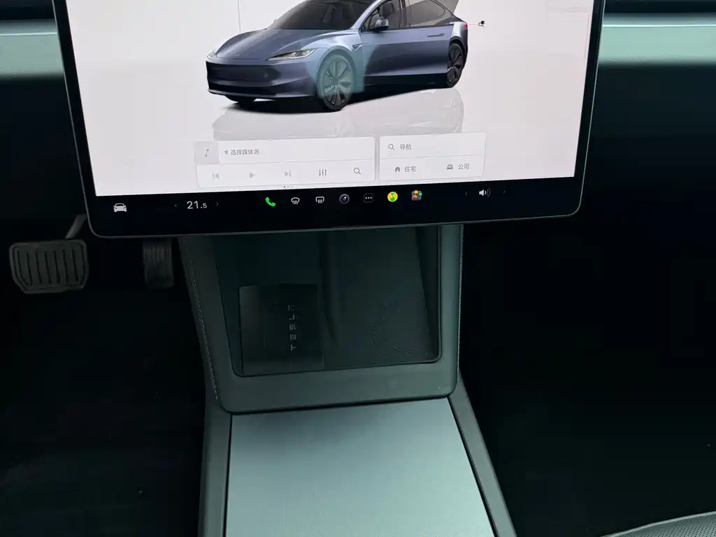 Tesla Model 3 — фото 6