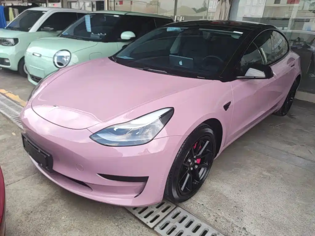 Tesla Model 3 — фото 2