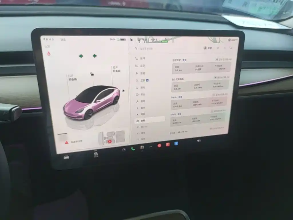 Tesla Model 3 — фото 13