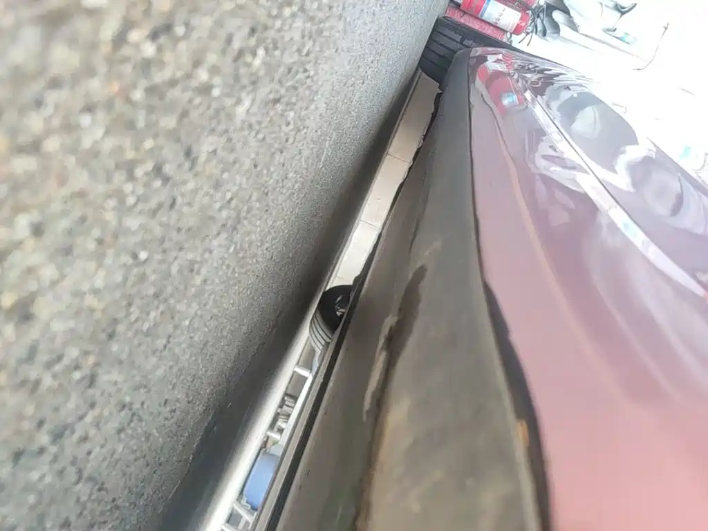 Tesla Model 3 — фото 21