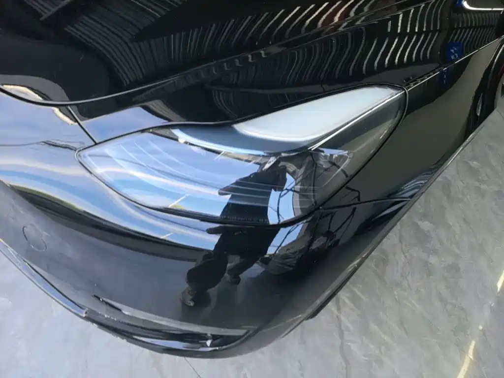 Tesla Model Y — фото 24