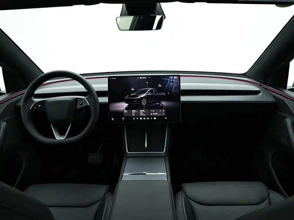 Tesla Model Y L — фото 14
