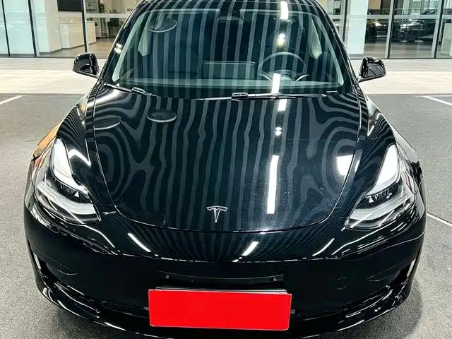Tesla Model 3 — фото 2