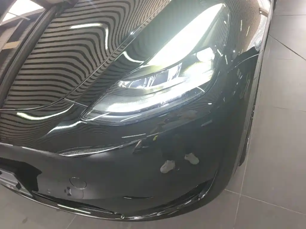 Tesla Model Y — фото 24