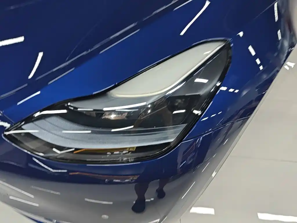 Tesla Model Y — фото 24