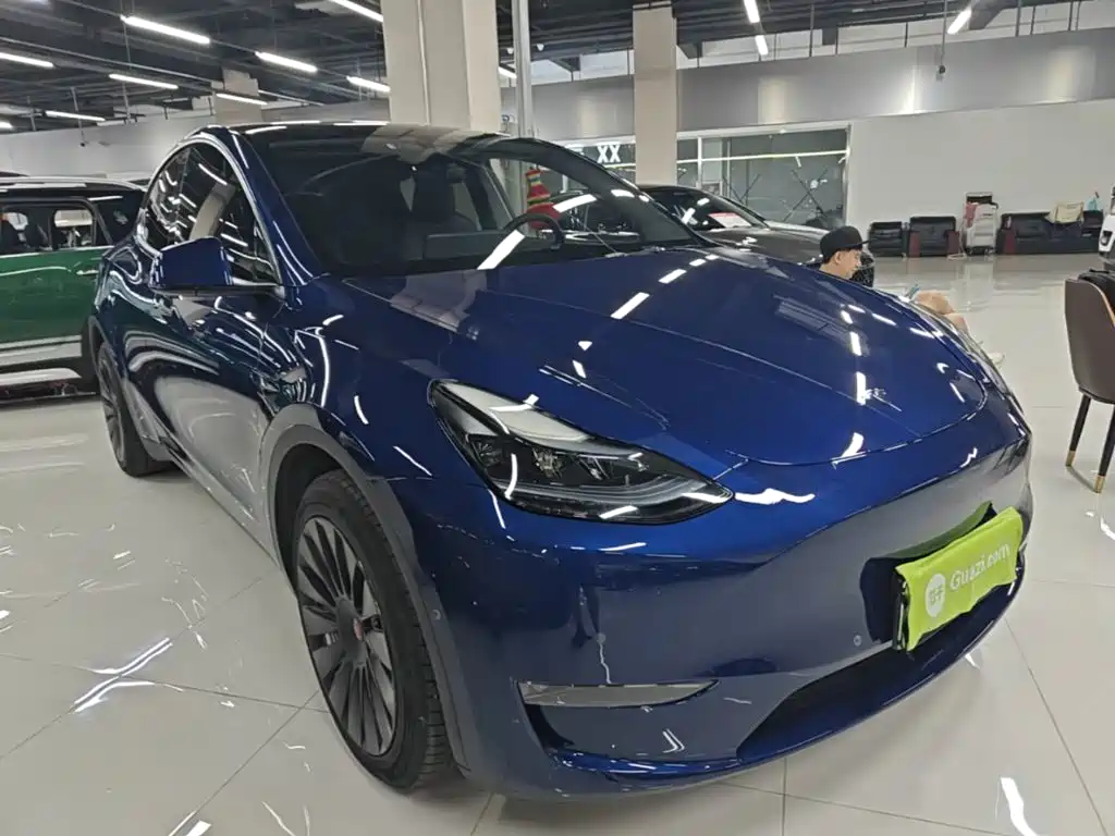 Tesla Model Y — фото 4