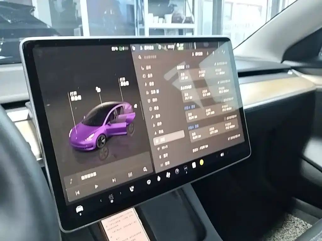 Tesla Model 3 — фото 13