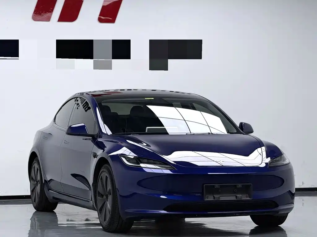 Tesla Model 3 — фото 3