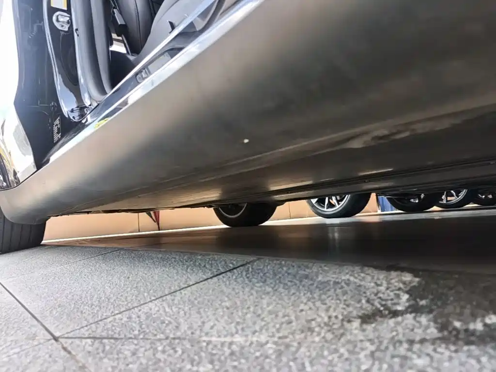 Tesla Model Y — фото 21