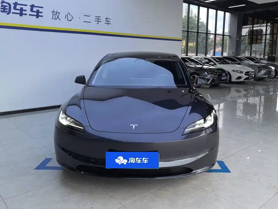 Tesla Model 3 — фото 2