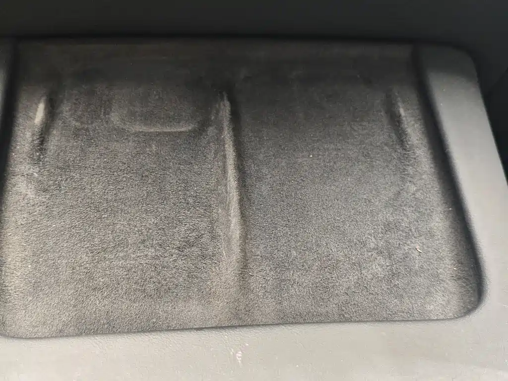 Tesla Model Y — фото 36