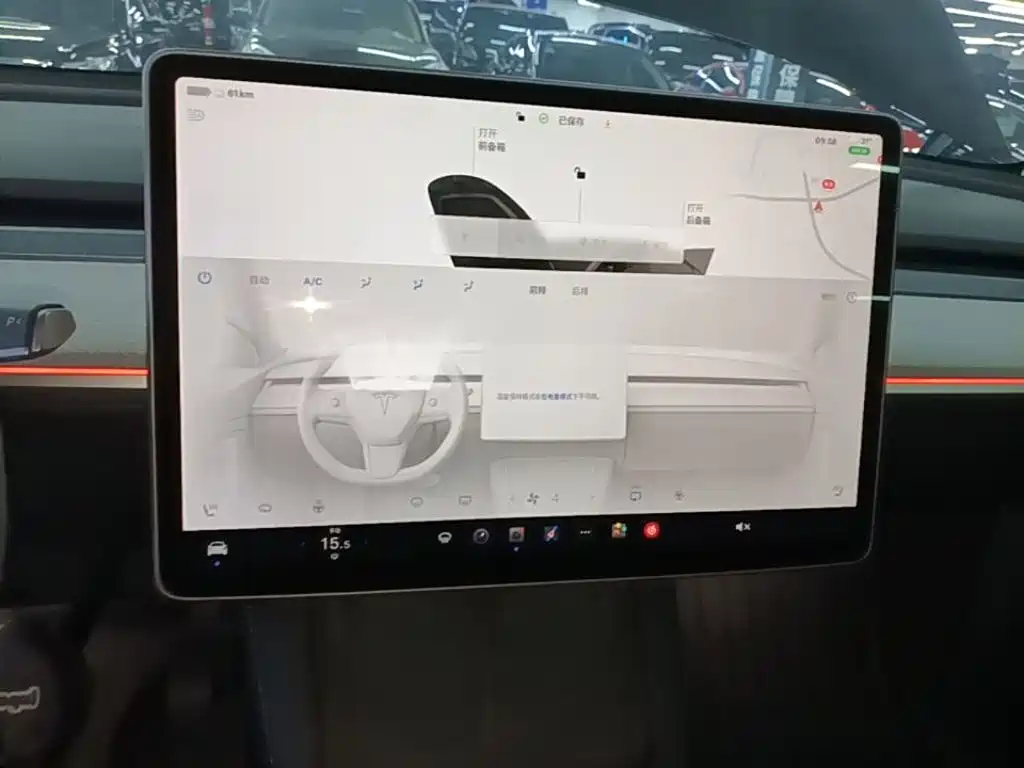 Tesla Model Y — фото 13