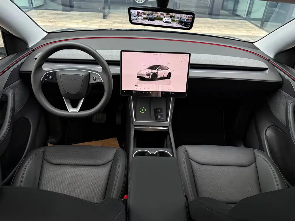 Tesla Model Y — фото 23