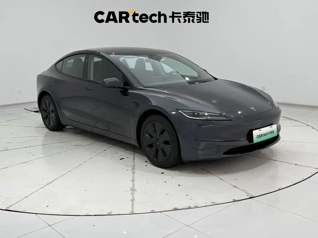 Tesla Model 3 — фото 2