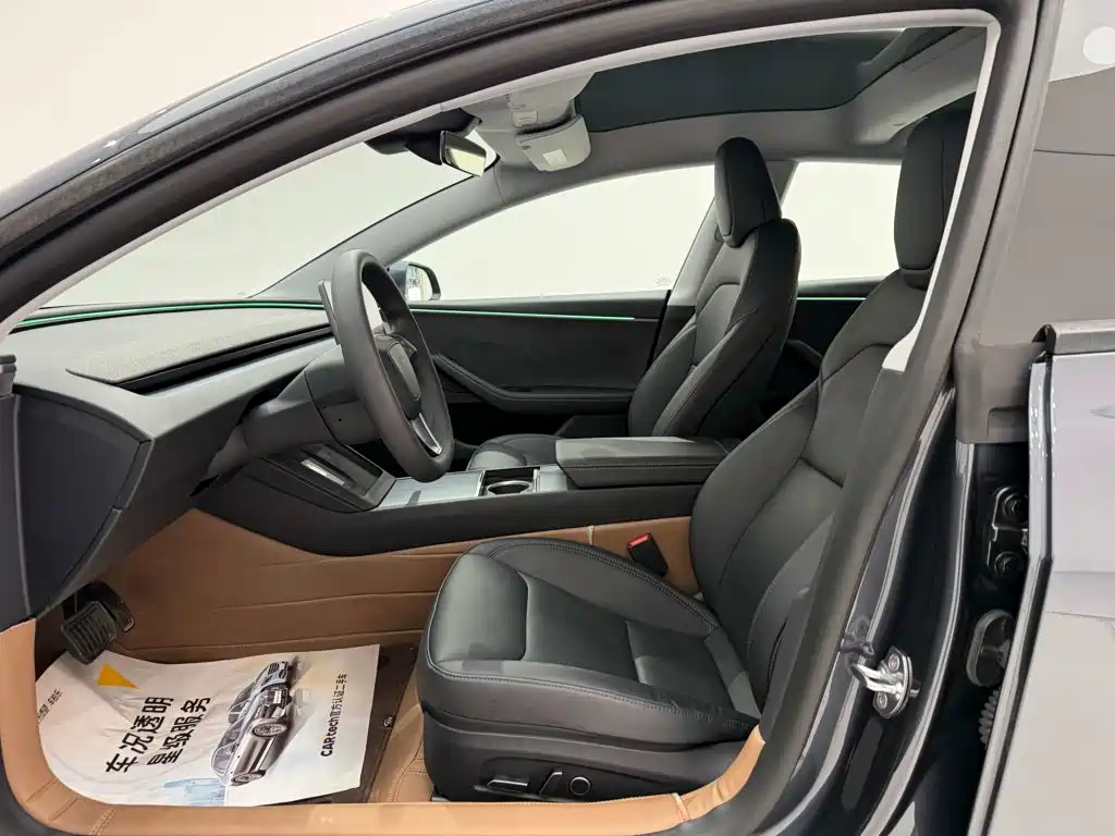 Tesla Model 3 — фото 17