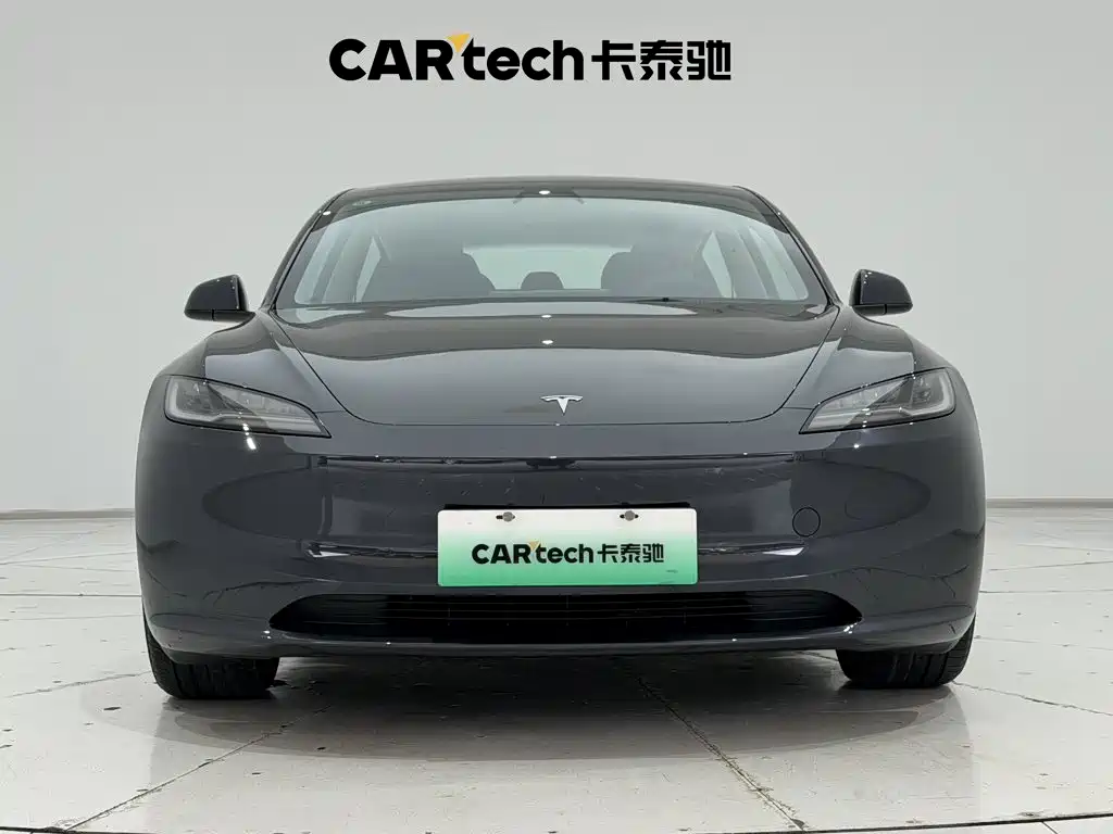 Tesla Model 3 — фото 3