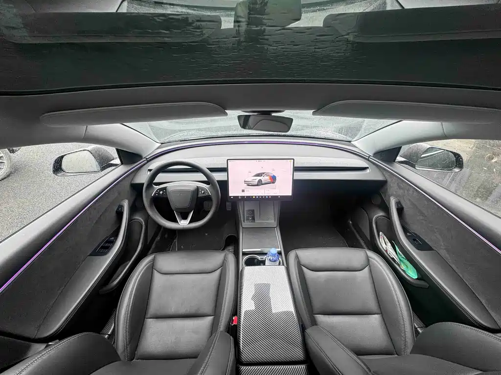 Tesla Model 3 — фото 8