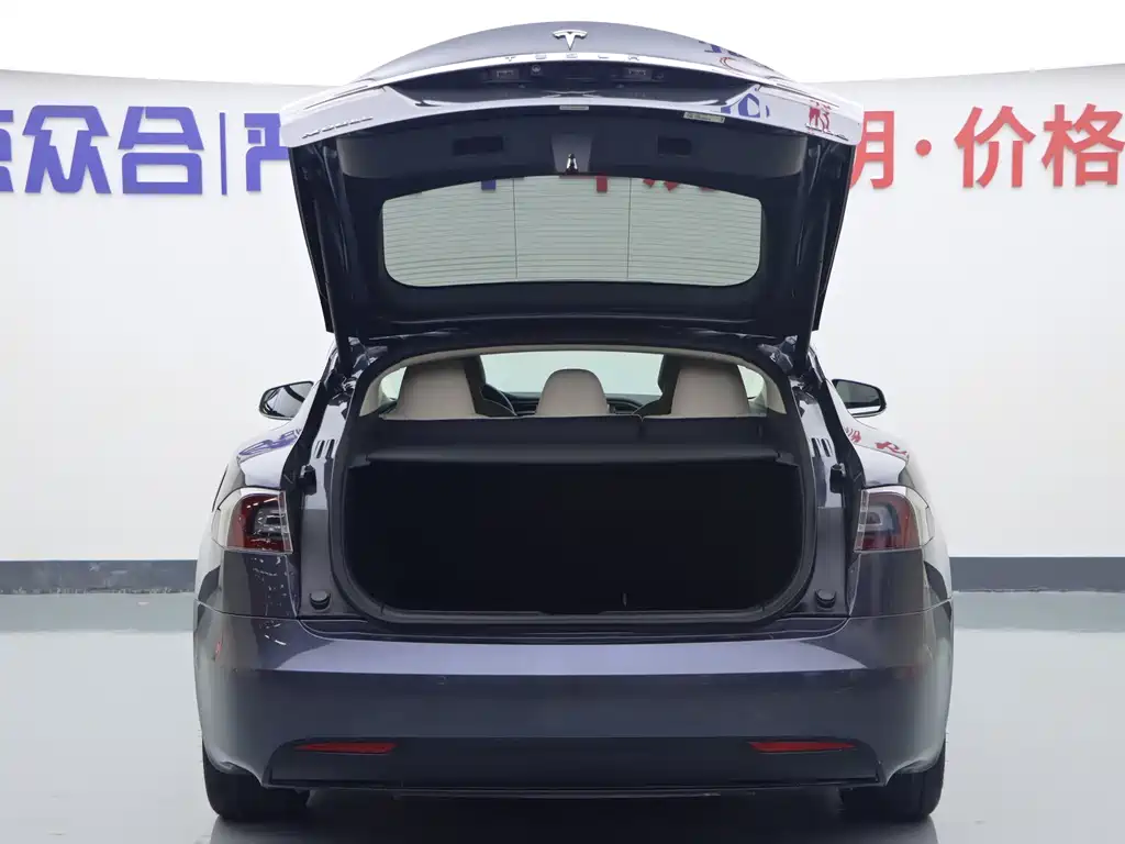 Tesla Model S — фото 20