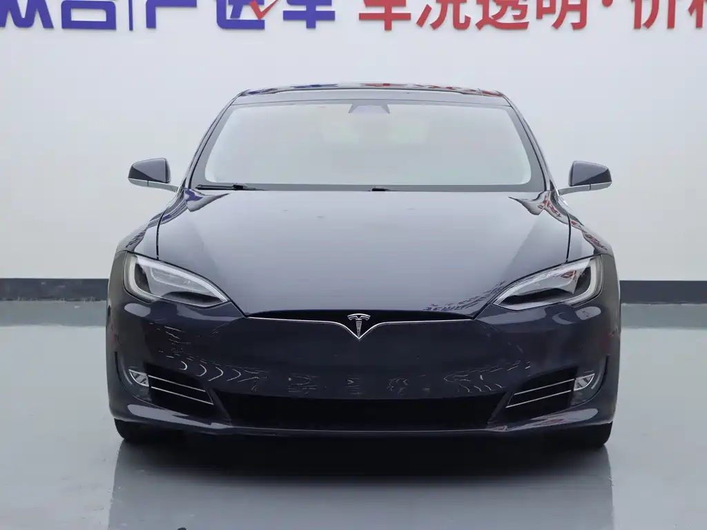 Tesla Model S — фото 3