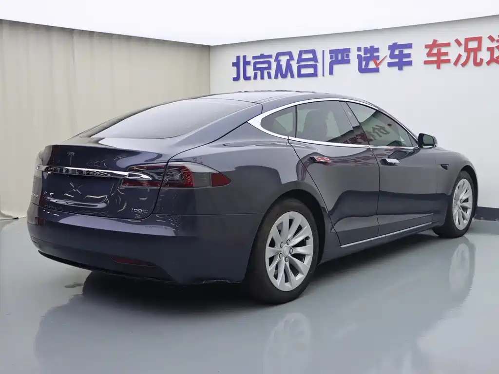 Tesla Model S — фото 46