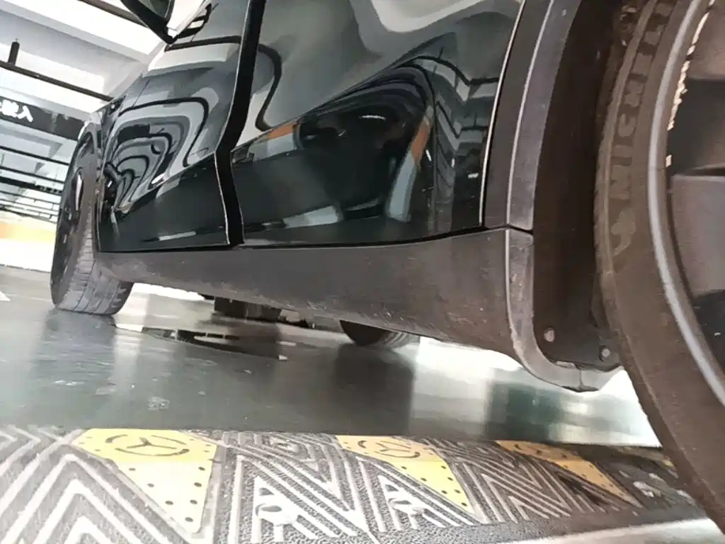 Tesla Model Y — фото 21