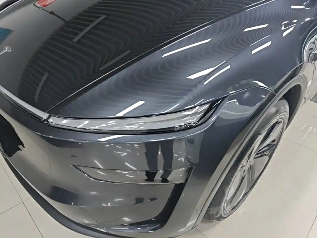 Tesla Model Y — фото 24