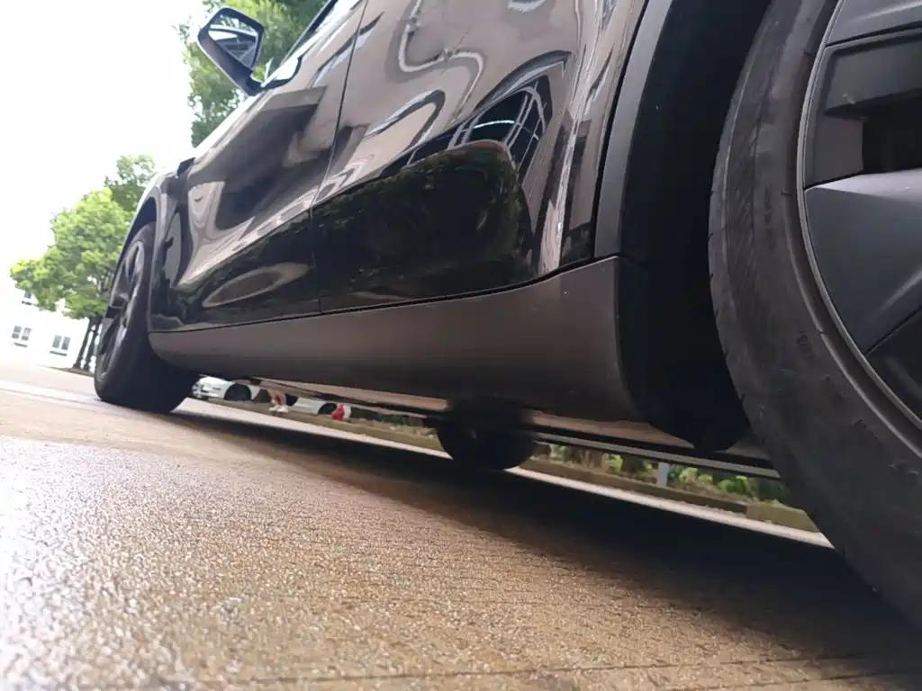 Tesla Model Y — фото 22