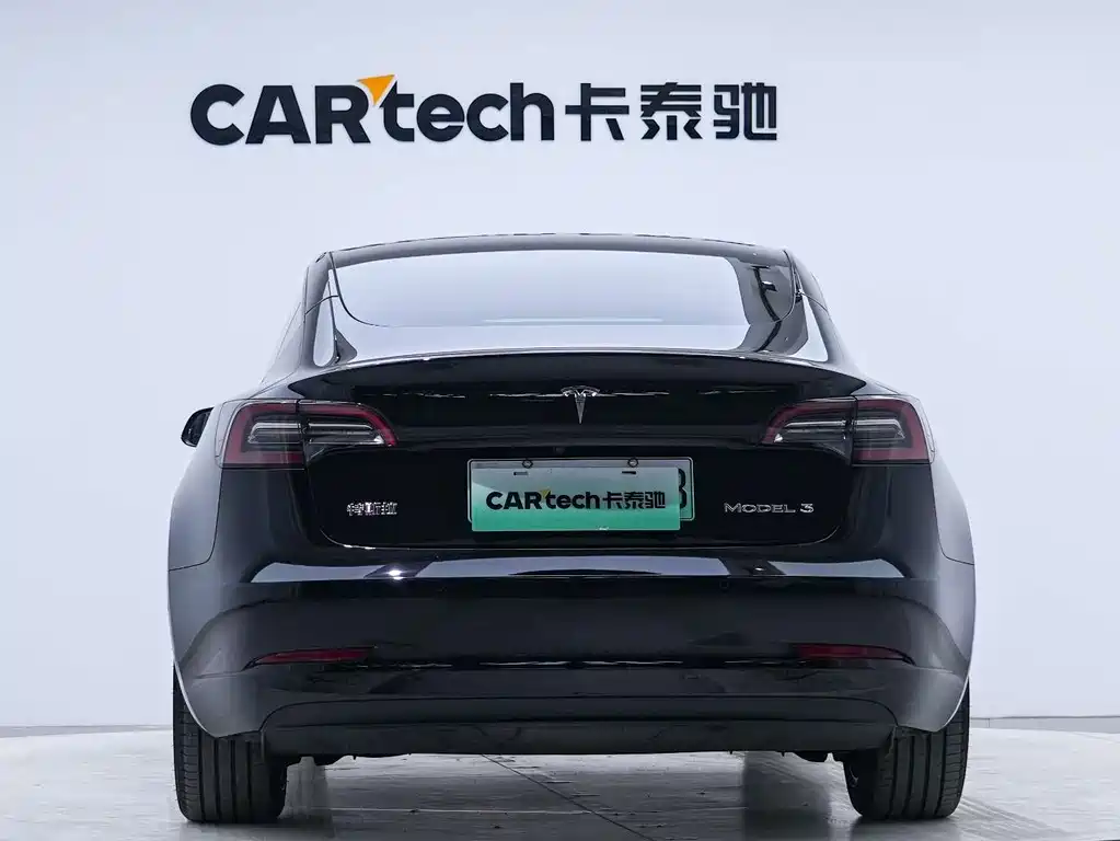 Tesla Model 3 — фото 5