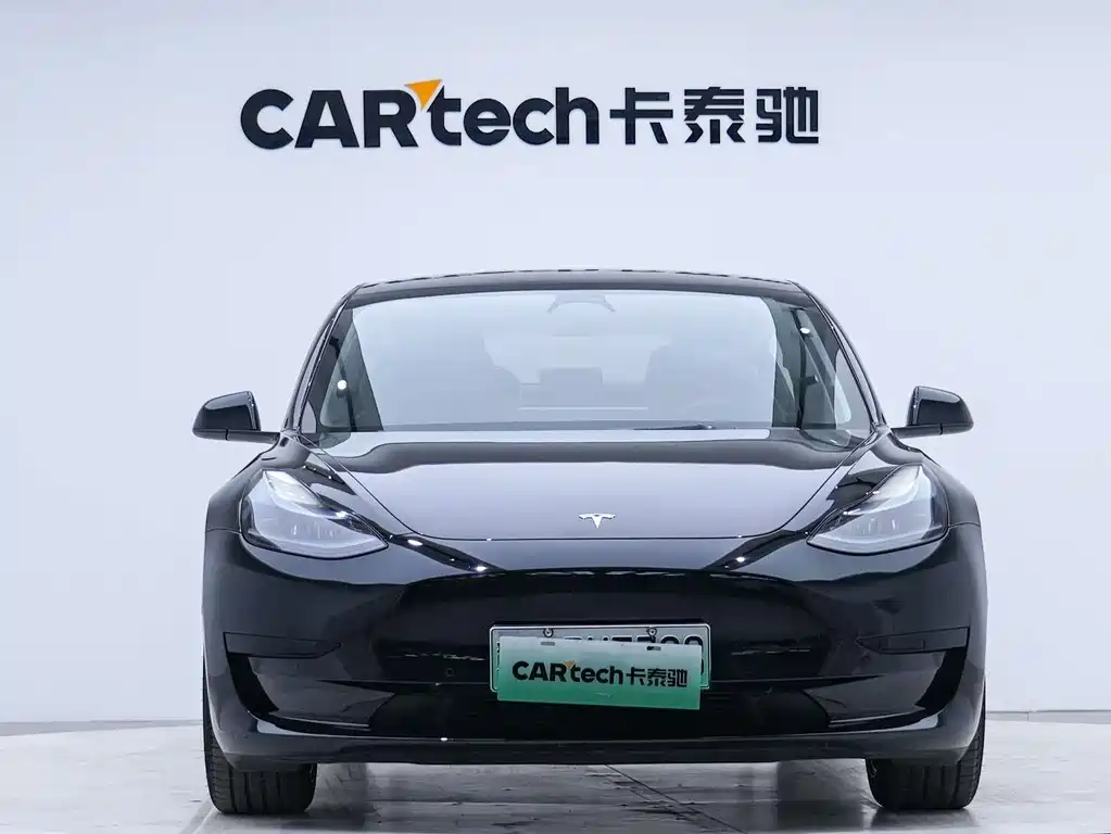 Tesla Model 3 — фото 7