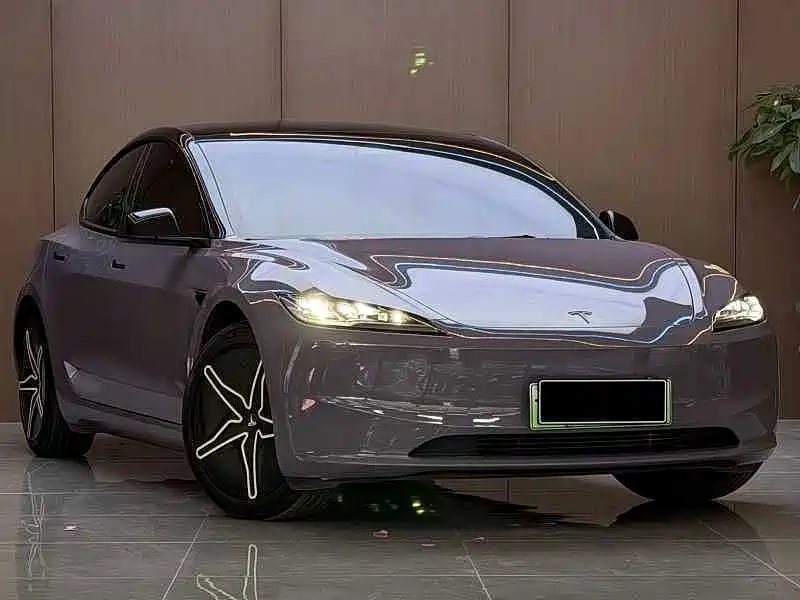 Tesla Model 3 — фото 3